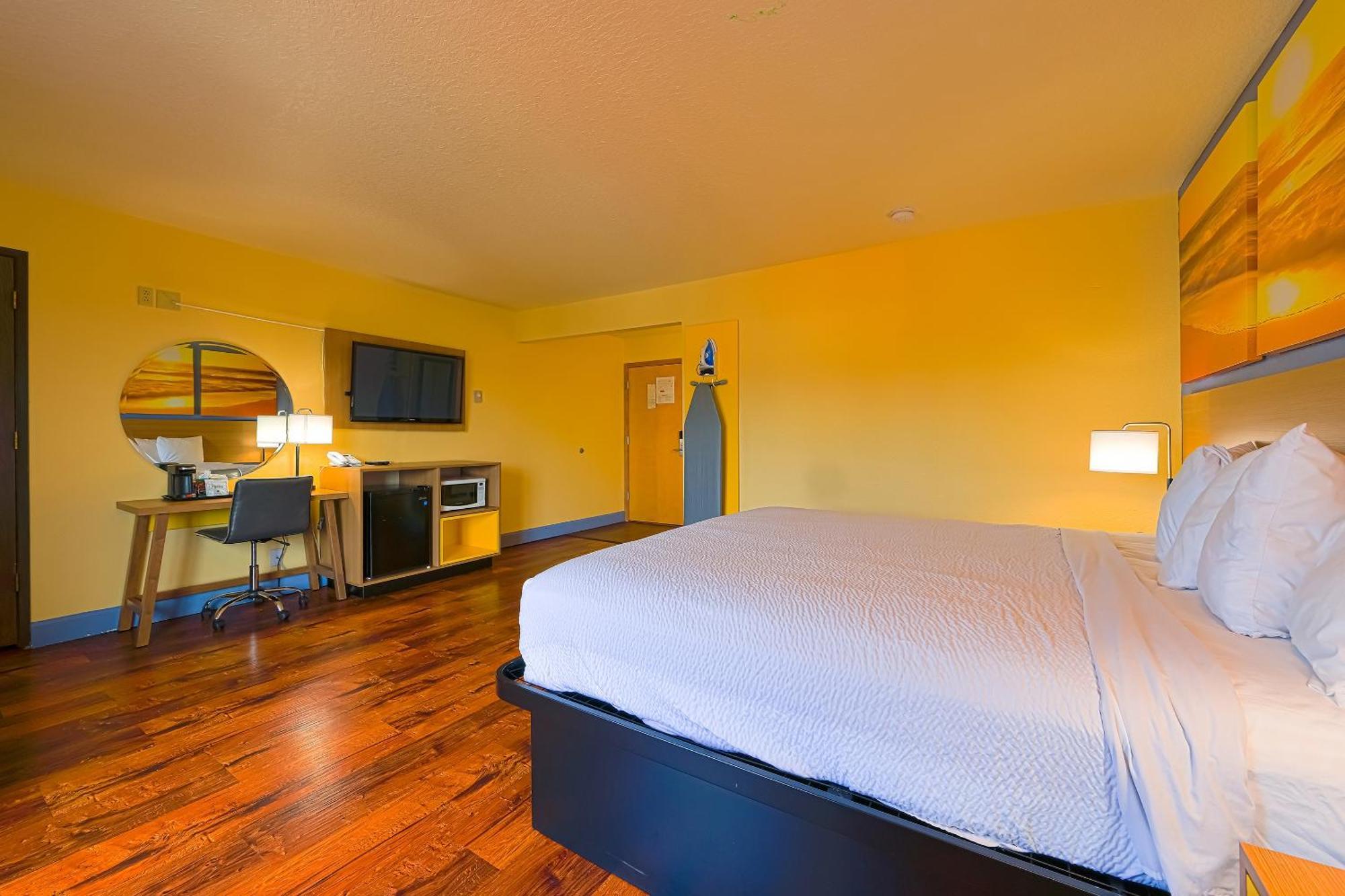 Coastal Inn By Oyo Lincoln City - Oregon Coast Hwy Buitenkant foto
