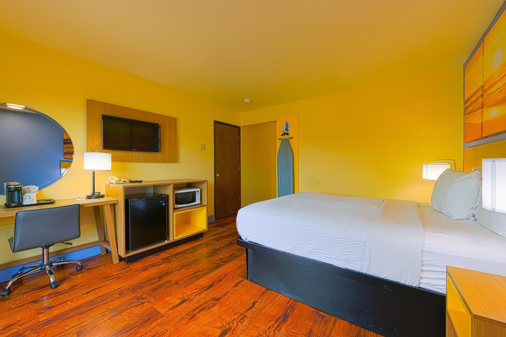 Coastal Inn By Oyo Lincoln City - Oregon Coast Hwy Buitenkant foto