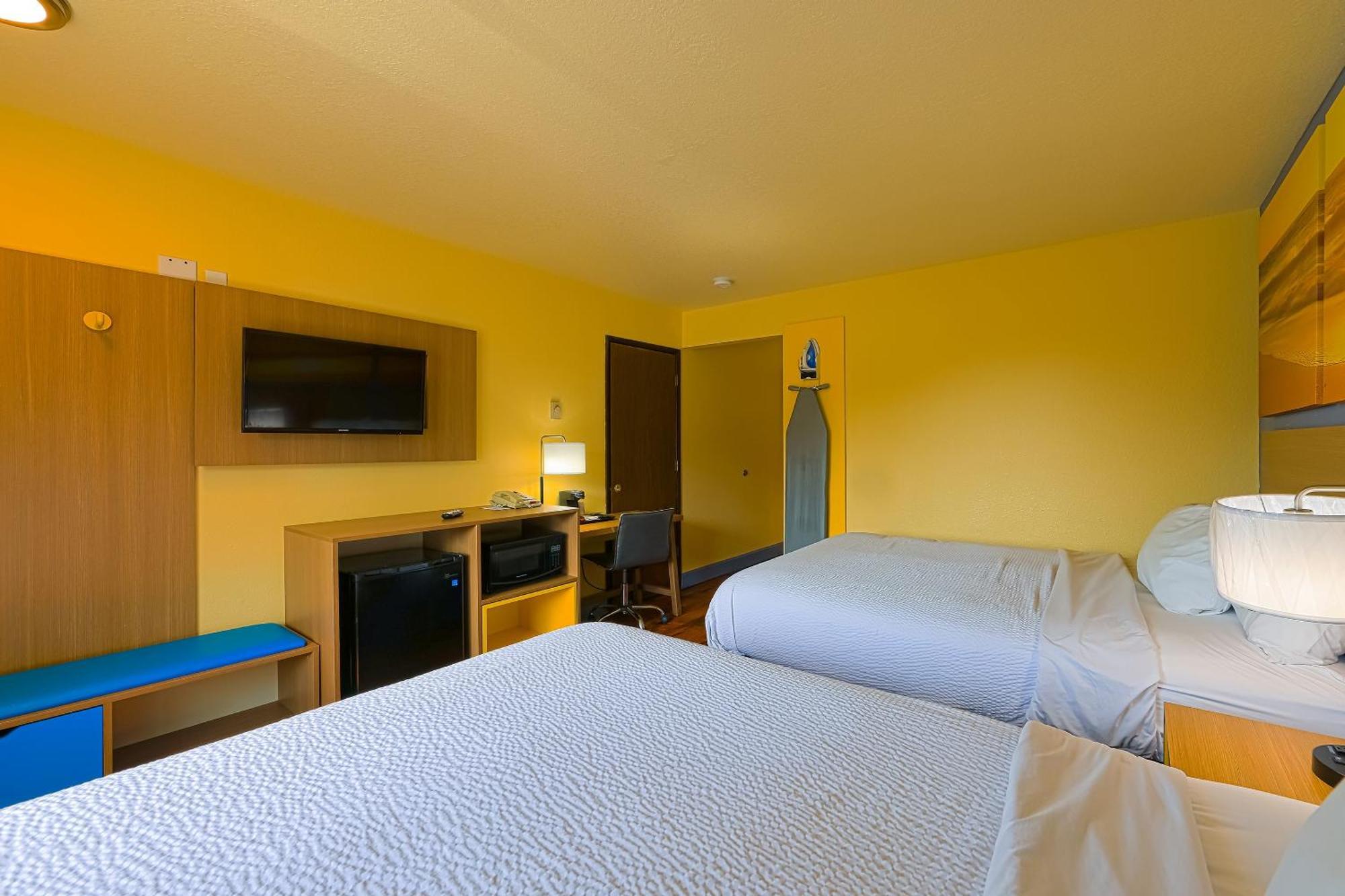 Coastal Inn By Oyo Lincoln City - Oregon Coast Hwy Buitenkant foto